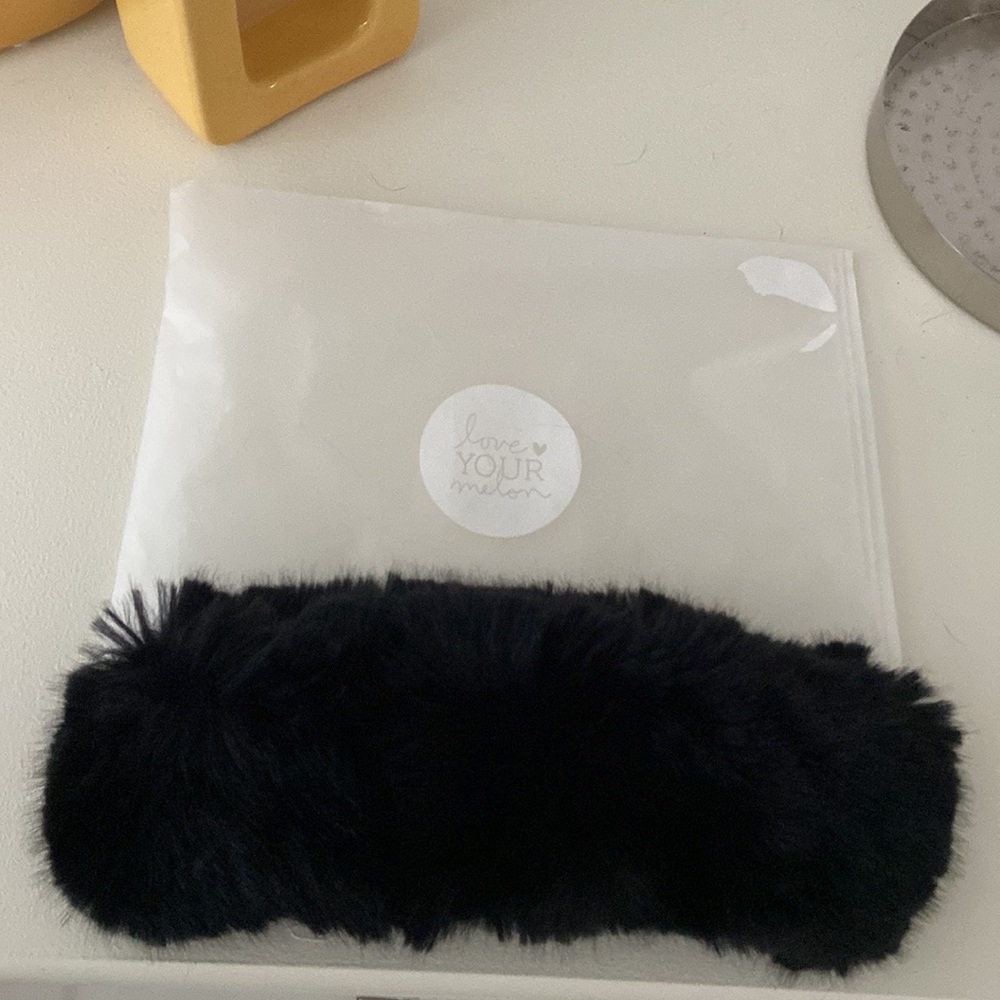 NWT, Love Your Melon, Faux Fur Headband